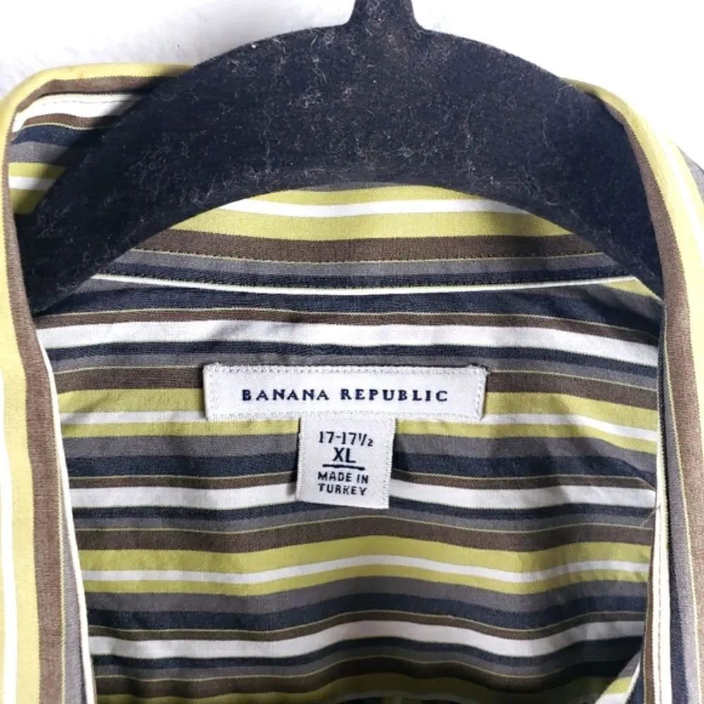 Banana Republic men banana